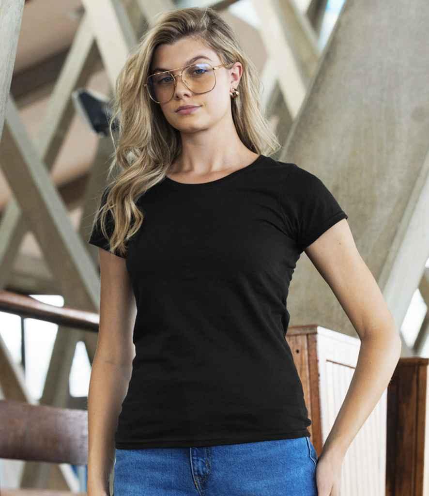 T-shirt Femme Essex Girls - Marque Fruit Of The Loom - Neuf Sans étiquette - Look Décontracté