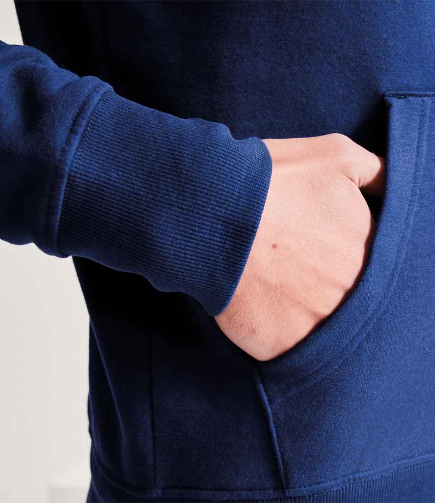 AM06 Navy Model