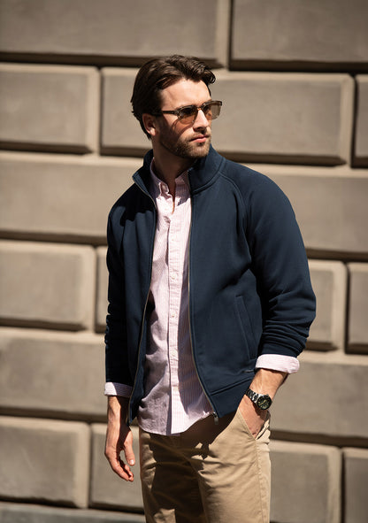 Cambridge fashionable trainer
