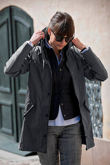 Women’s Huntington raincoat