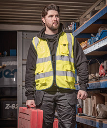 Scruffs Hi-Vis Technical Vest (SH093)