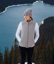Womenâs Cascadia thermal vest
