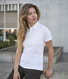 T7001 White Model