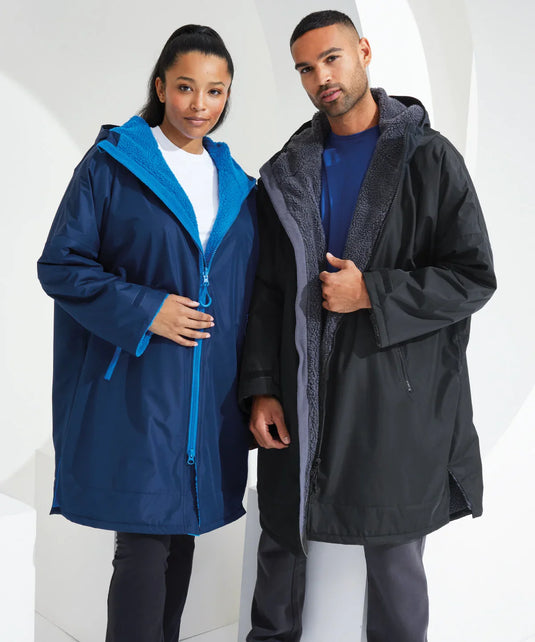 TriDri All-seasons waterproof changing robe - Brand It Essex Ltd