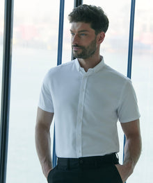 Henbury Modern Short Sleeve Slim Fit Oxford Shirt (HB517S)