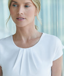 Henbury Ladies Pleat Front Anti-Bac Blouse (HB597)