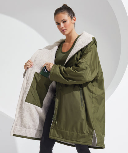 TriDri All-seasons waterproof changing robe