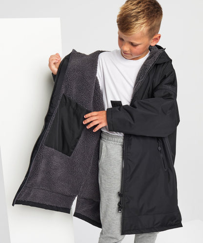 Kids TriDri All-seasons waterproof changing robe